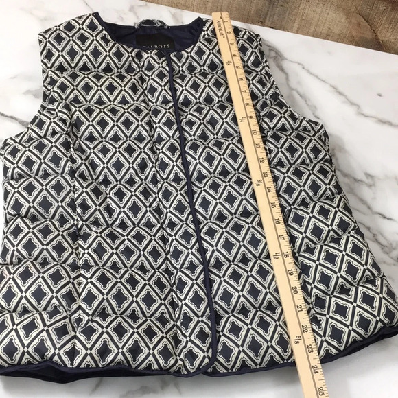 3/$20 Talbots Navy Diamond Print Zip Up‎ Down Vest Jacket Womens Medium Quilted - Picture 10 of 12